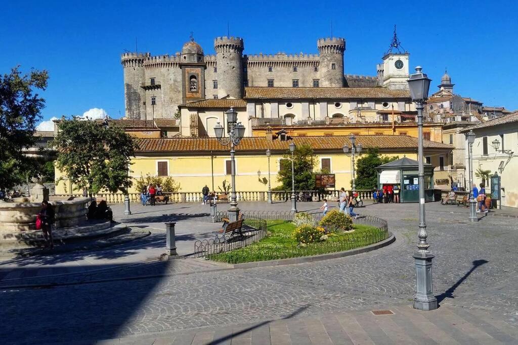 Casa Vacanze Gli Oleandri براتشيانو المظهر الخارجي الصورة